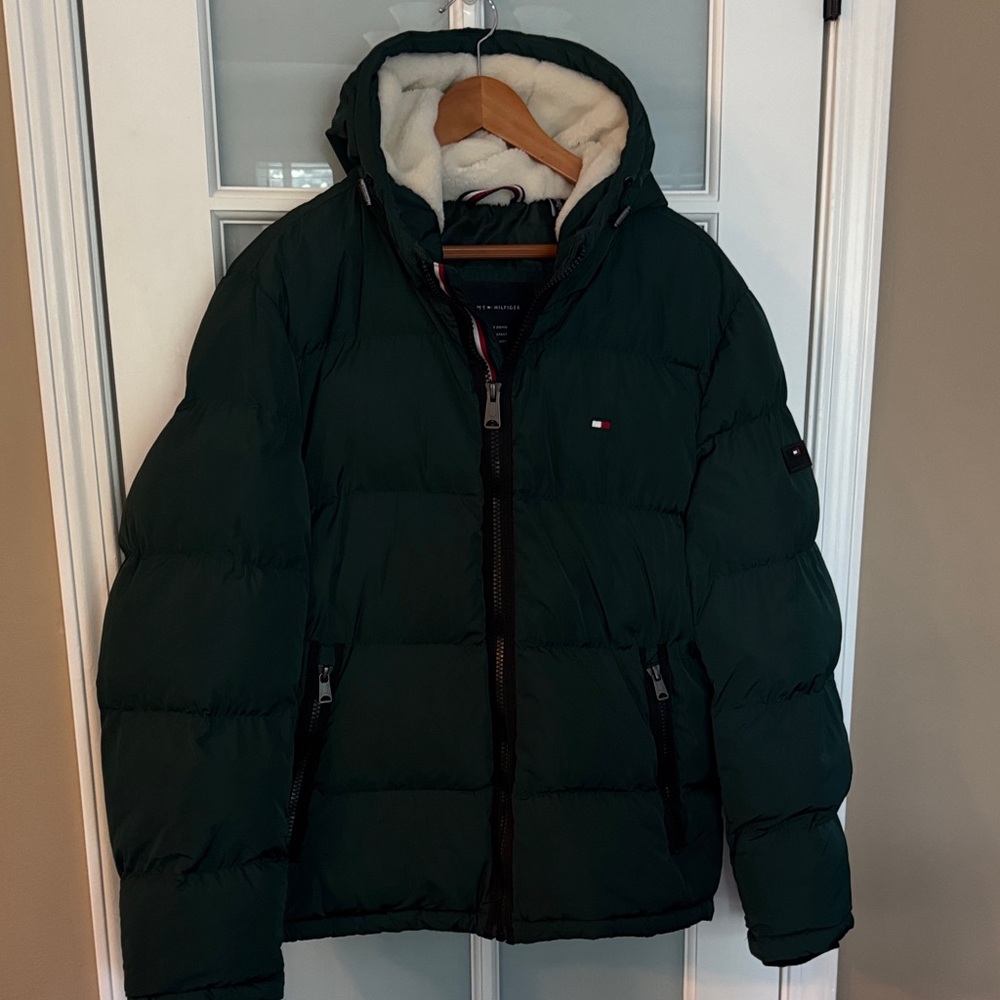 Tommy Hilfiger Dark Green Hooded Puffer Men’s Jacket